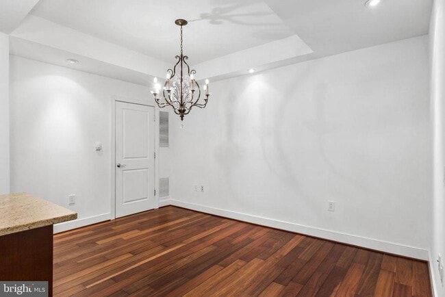 Photo - 2425 L St NW Unidad 431