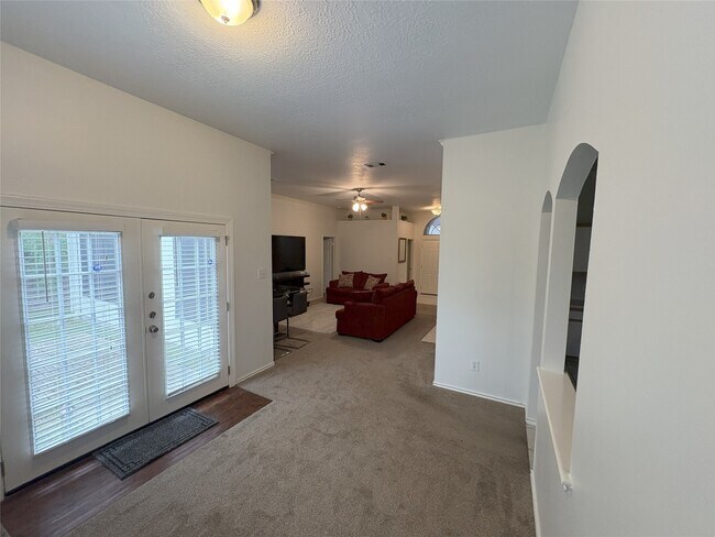 Photo - 2230 Laurel Oaks Dr