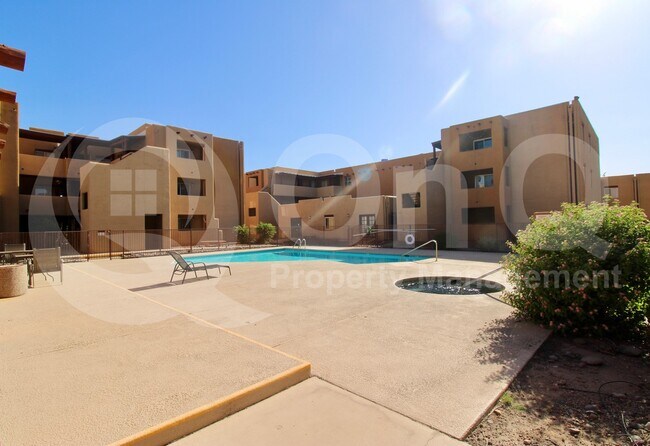 Building Photo - 1810 E Blacklidge Dr Unit 501 Rental