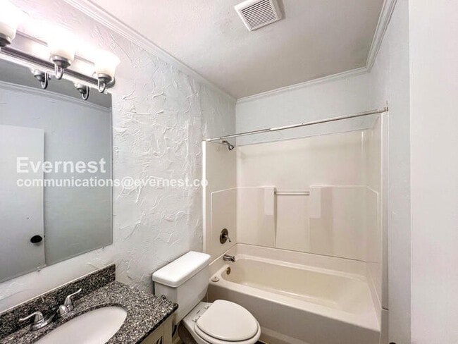 Photo - 89 Pheasant Run Dr