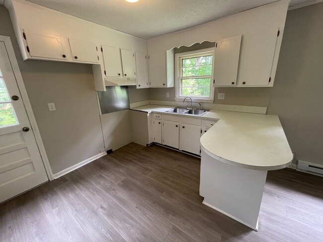 Photo - 1829 Quail Run Dr