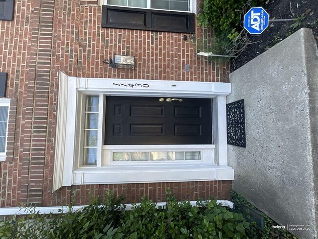 Building Photo - 11430 Grandview Ave