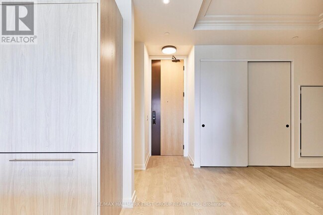 Photo - 123 Maurice Dr Unité 407