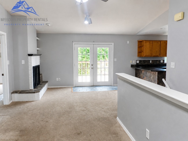 Photo - 216 Spring Meadow Parkway