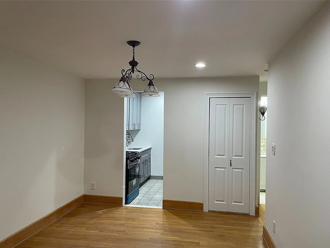 Photo - 35-20 Leverich St Unit 127