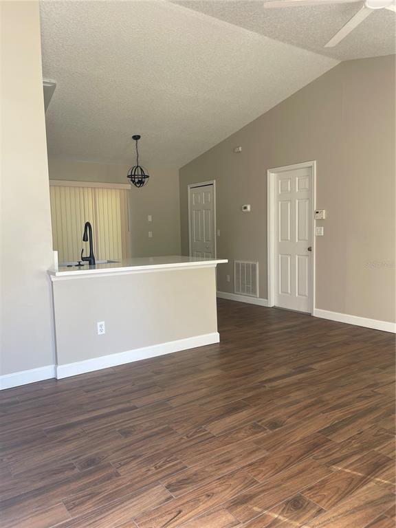 Photo - 18 Starling Dr