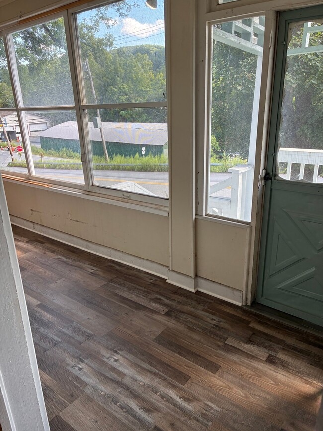 18 Mill St Unit 1