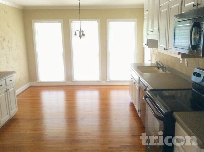 Photo - 822 Weatherwood Trce