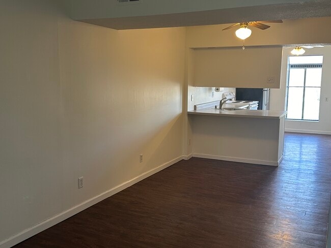 Photo - 8905 S Swan Cir Unit 8905 Swan Cir