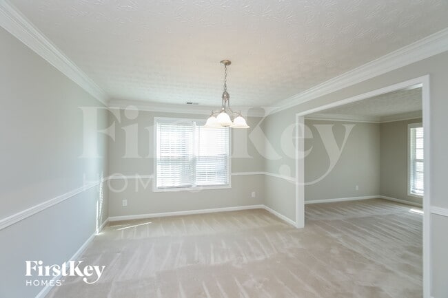 Photo - 304 Hickory Creek Ln