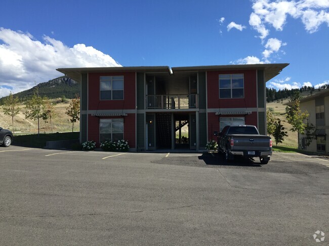 Building Photo - 2886 Overlook Blvd Unit 2890 Rental