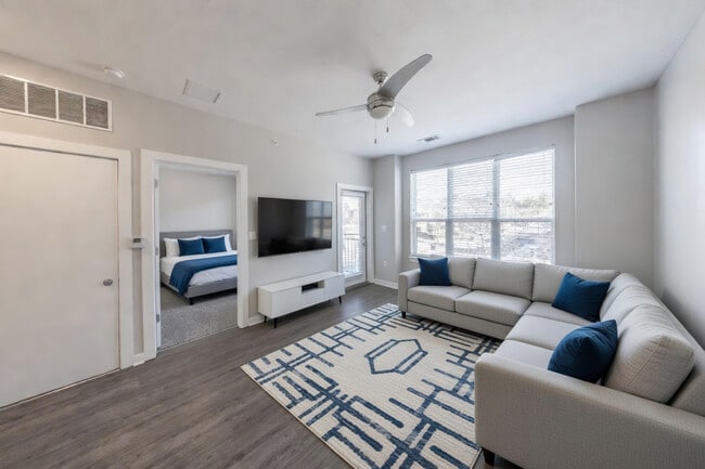 Building Photo - CUE at Aksarben Village