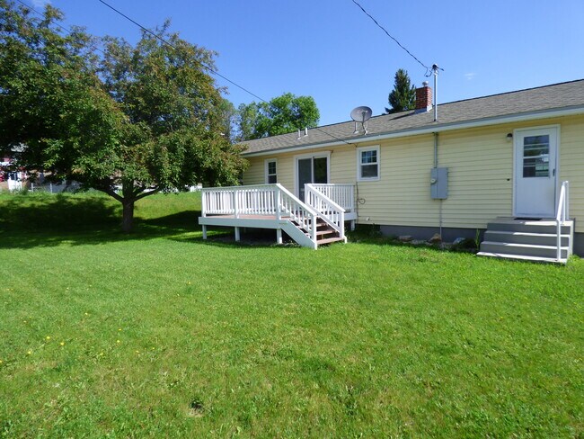 Photo - 138 14th Ave S