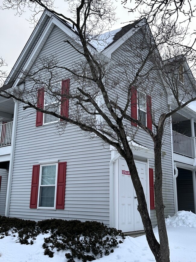 Photo - 4609 Tudor Dr Unit The Glenns