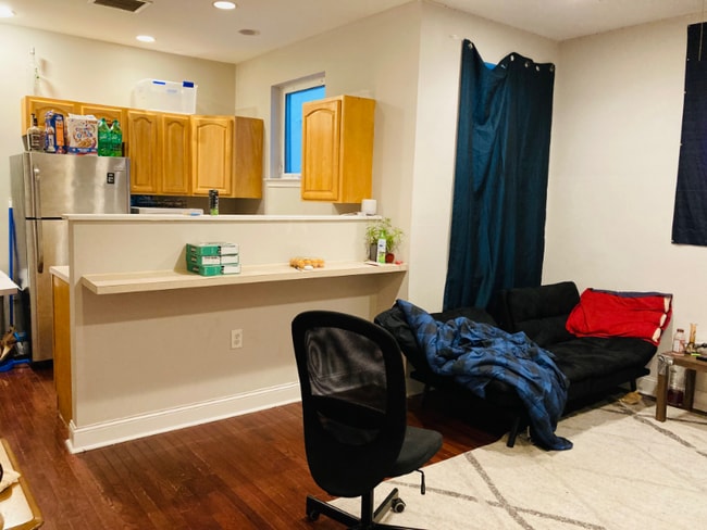 Photo - 1617 N Sydenham St Unidad B