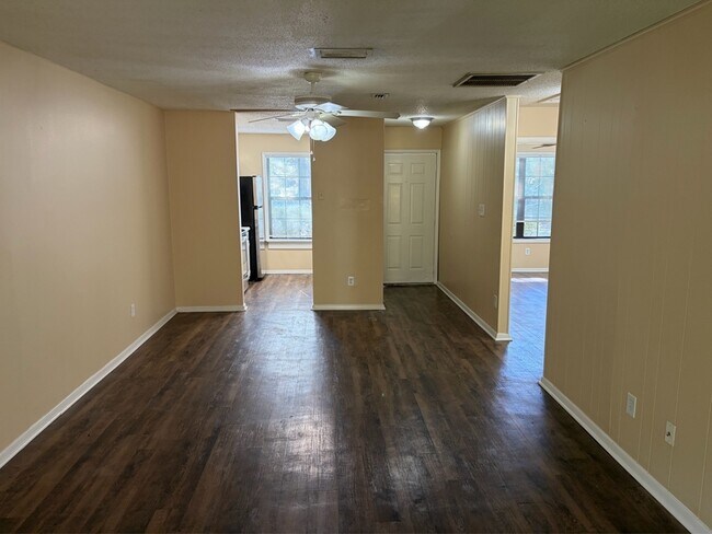 Photo - 2346 Horne Ave Unit 3