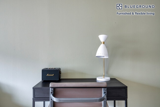 Photo - 5405 Tuckerman Ln Unit FL8-ID608