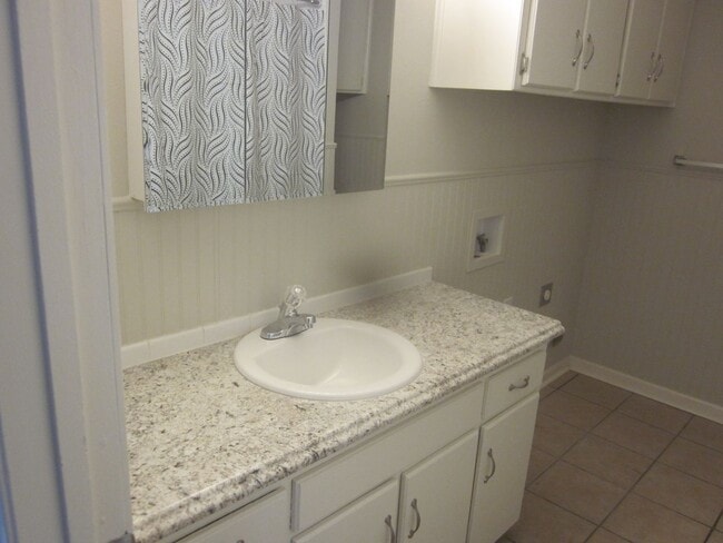 Photo - 4123 S Washington St Unit B