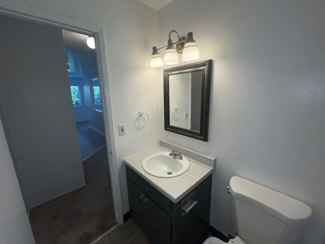 Photo - Freshly Renovated 1-Bed in Prime SE Portla...