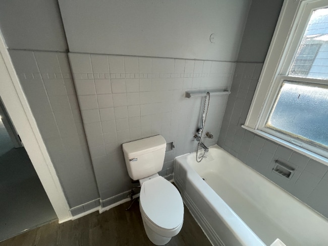 Photo - 1750 Urbana Rd