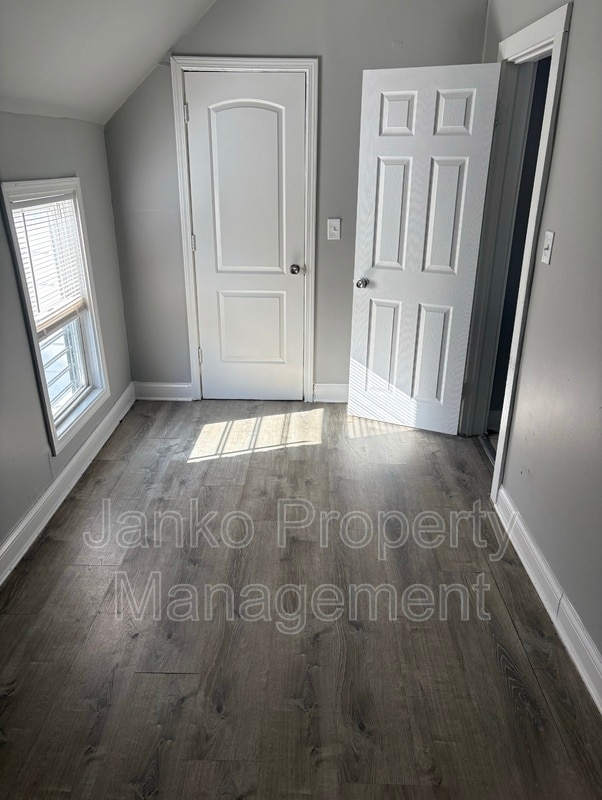 Photo - 7111 S Greenwood Ave Unit 2