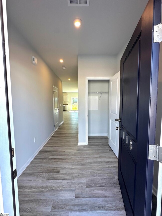 Photo - 118 Randwick Ln