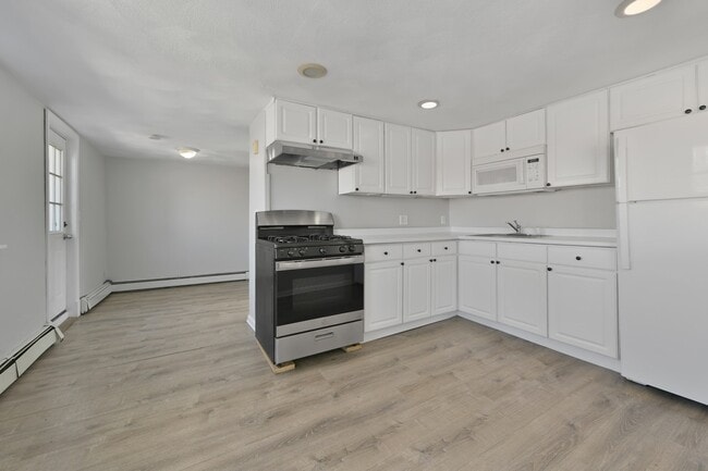 Photo - 10 Howell Ct