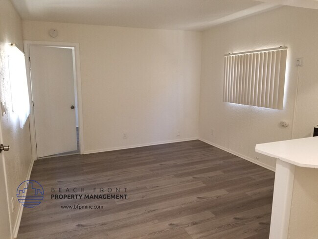 Photo - 2305 Lemon Ave.