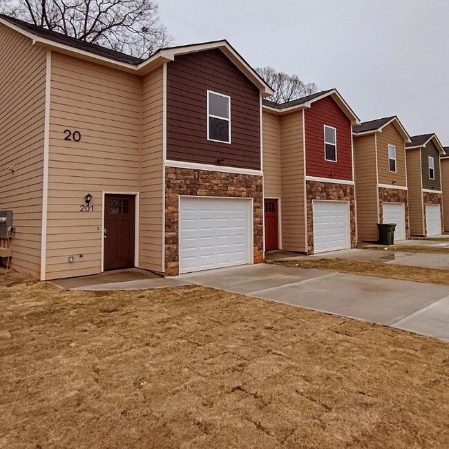 Building Photo - 20 Breanna Way