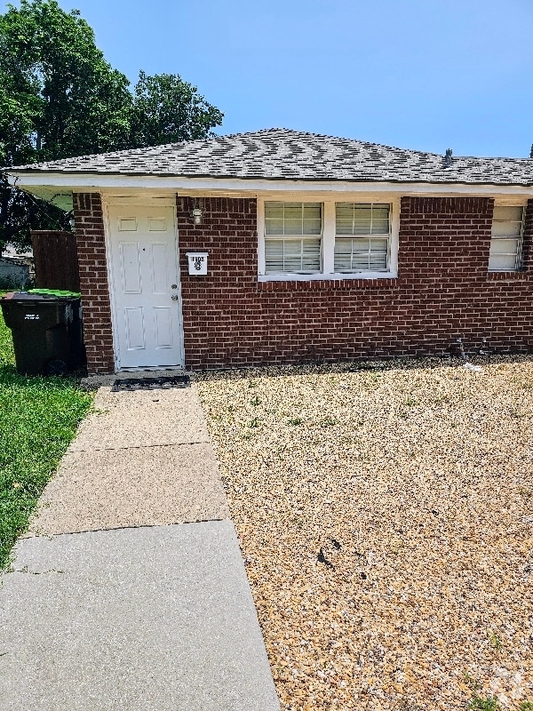 Building Photo - 1602 M Ave Rental