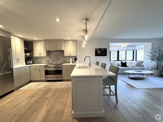 Building Photo - 100 Ledgewood Dr Unit 517 Rental