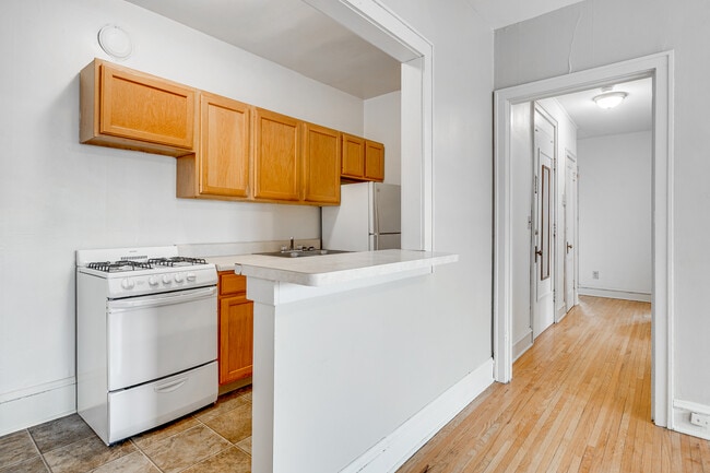 Photo - Garfield Court