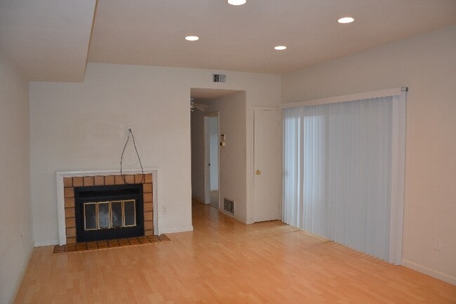 Photo - 1420 Foothill Meadows Ct