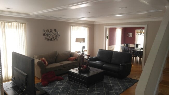 Photo - 10304 Snowpine Way