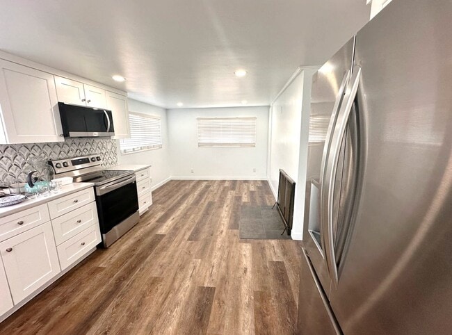 Photo - 1285 N 900 E