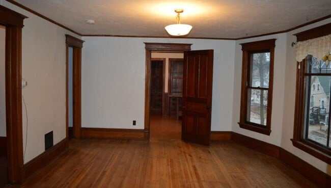 Photo - 16 N Broom St Unit 2