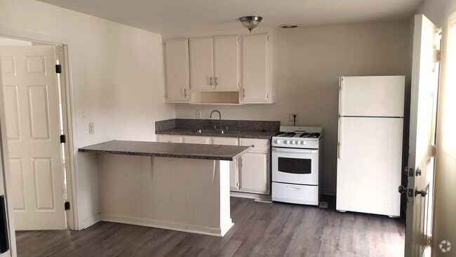 Building Photo - 3445 Altos Ave Unit 3445 Rental