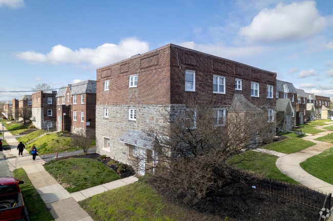 Photo - 430 Manheim St Unidad B202