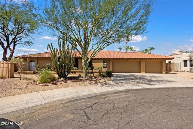 Building Photo - 10628 E Cinnabar Ave Rental