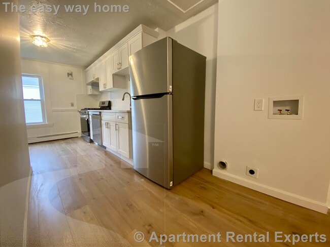 Photo - 66 Elm St Unit #2