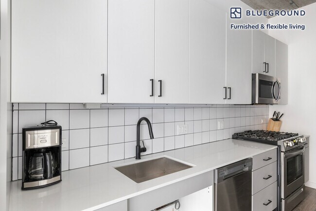 61 W Erie St Unit SI FL2-ID1396