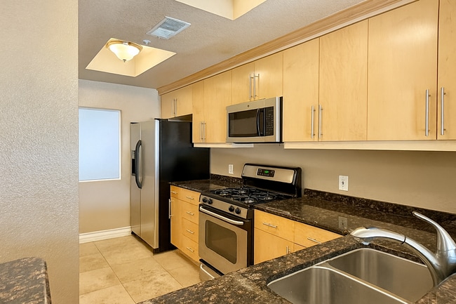 Photo - Meridian 2 BDR /2 BATH Luxury Condo - RESO...