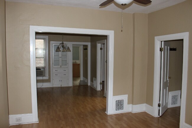 Photo - 1015 E 10th Ave