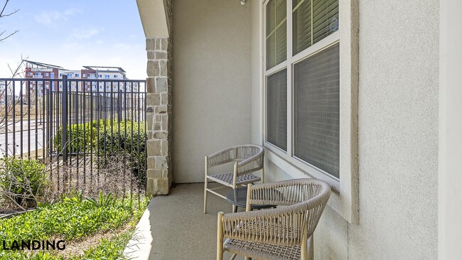 Photo - 3235 Heritage Trl Unit 3205