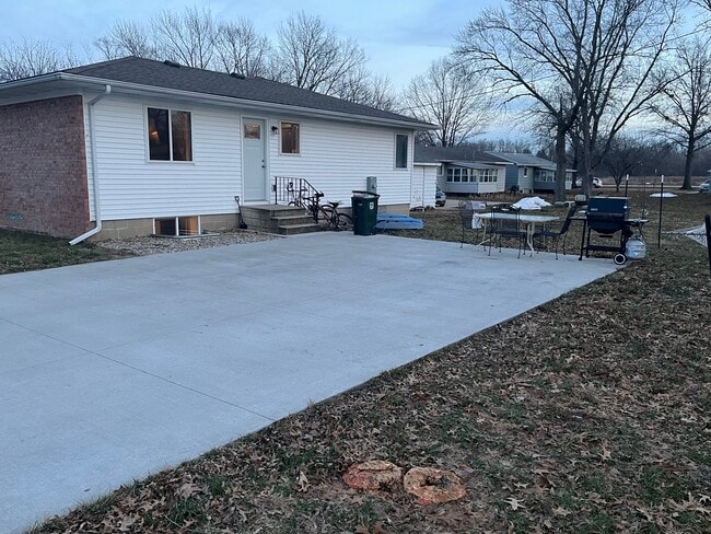 Photo - 706 W 28th St Unit 706