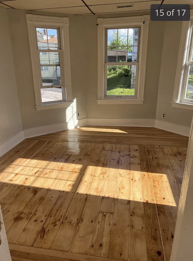 Beautiful 3 Bedroom 1 Bath Apartment Located in Worcester, MA