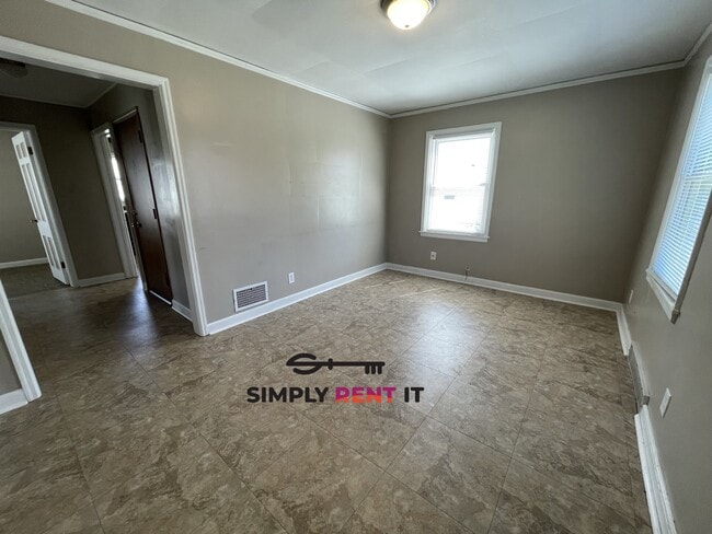 Photo - 2 Bedroom Near Campus Available Now!