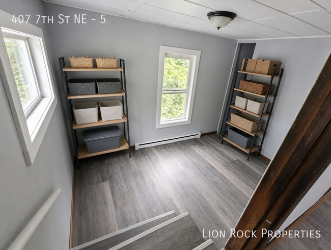 Photo - 407 7th St NE Unit 5