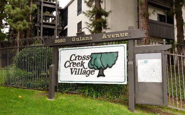 Photo - 8650 Gulana Ave Unidad F2099