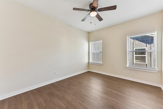 Photo - 17012 Marsh Wren Pass